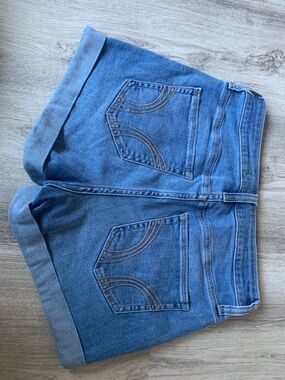 Hollister Rolled Hem Blue Denim Shorts